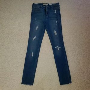 Hollister Ripped Distressed Stretch Jeans 7R 28/30